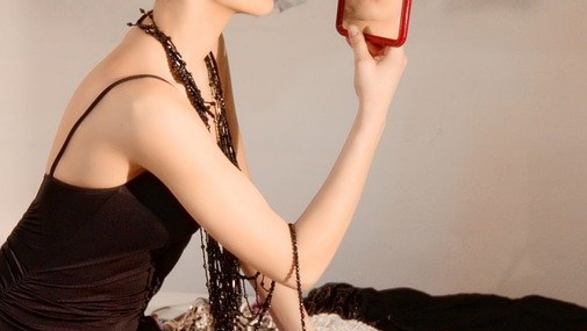 הסרת שיער בפנים – כל השיטות